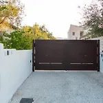 Est Pensión 4*
