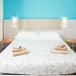 Est Pensión 4*