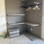 Est 4*