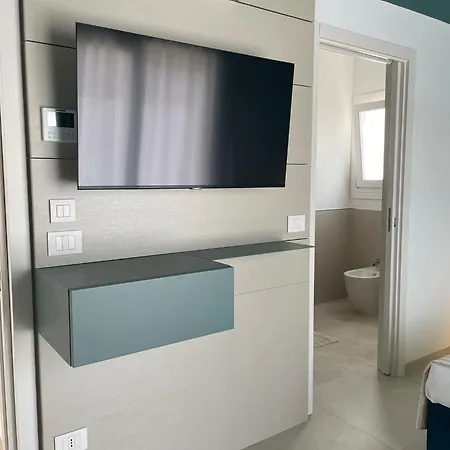 ゲストハウス Est サン・テオドーロ