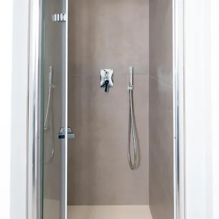 Est 3* サン・テオドーロ