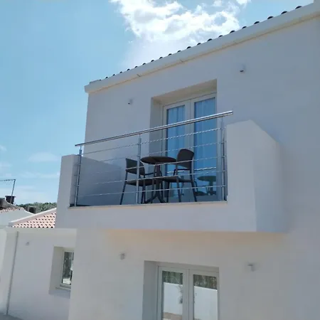 Est Guest house *